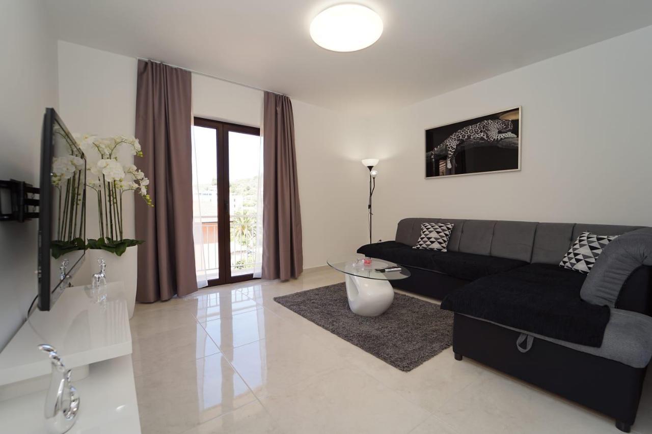 Apartman TESSA Vela Luka Bagian luar foto