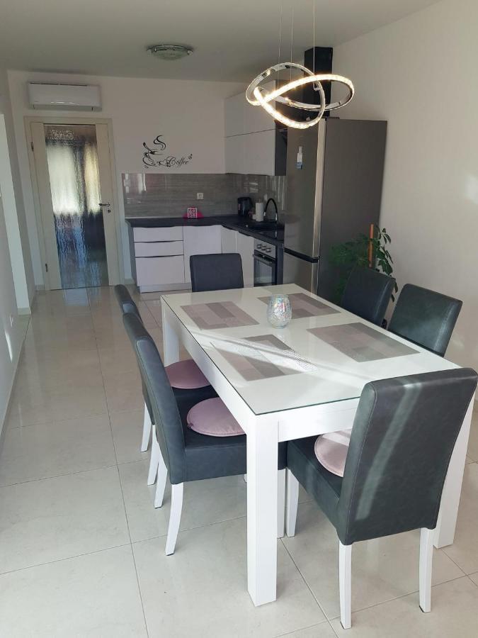 Apartman TESSA Vela Luka Bagian luar foto