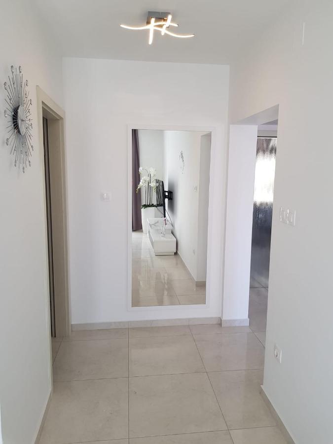 Apartman TESSA Vela Luka Bagian luar foto