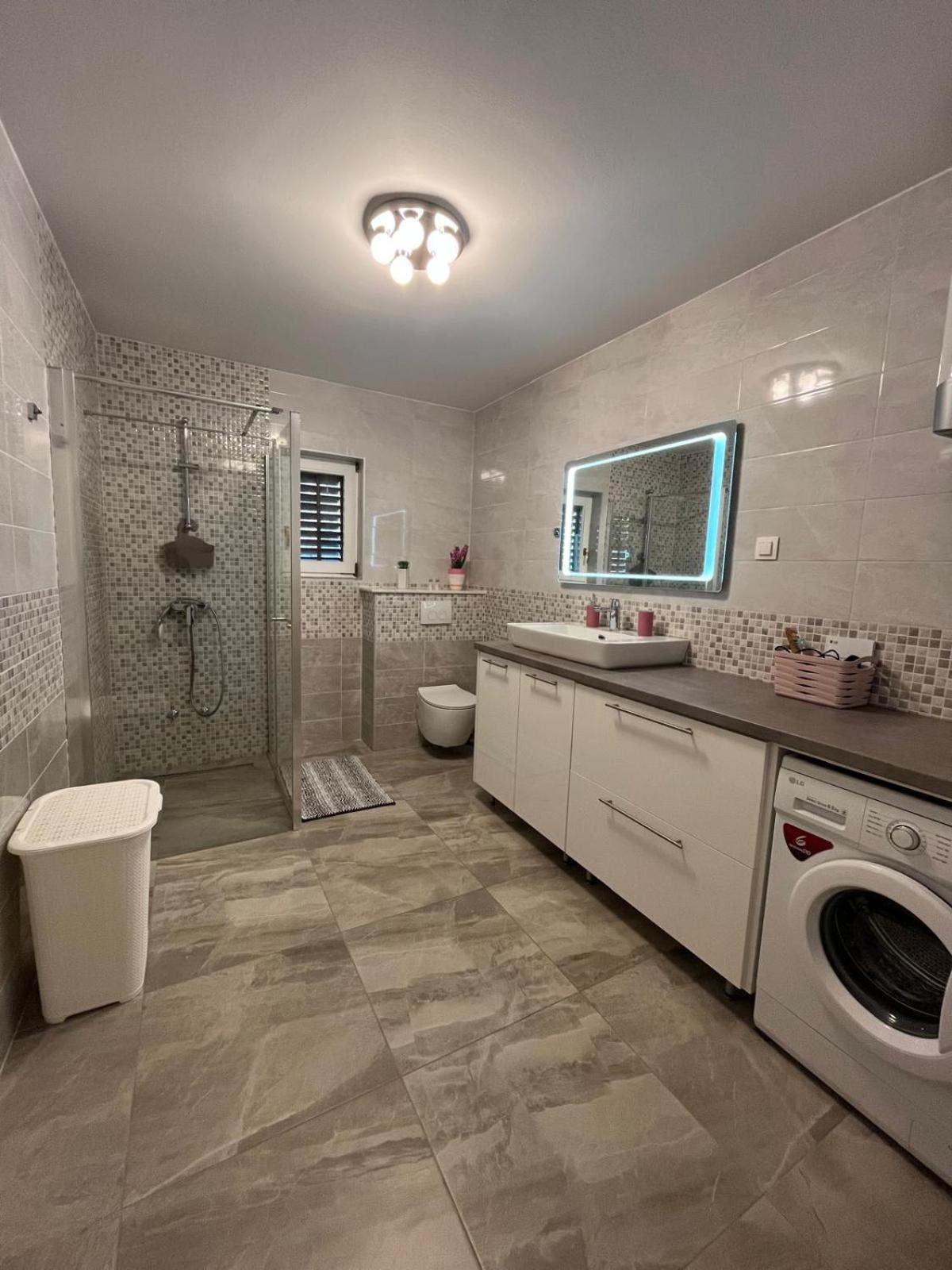 Apartman TESSA Vela Luka Bagian luar foto