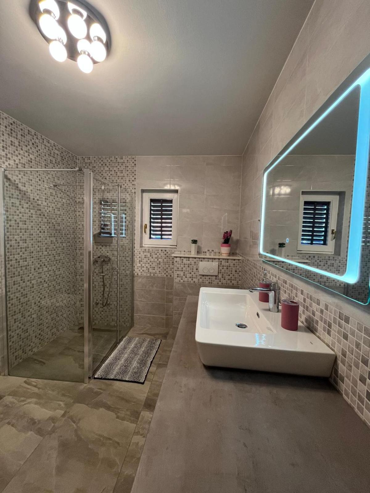 Apartman TESSA Vela Luka Bagian luar foto